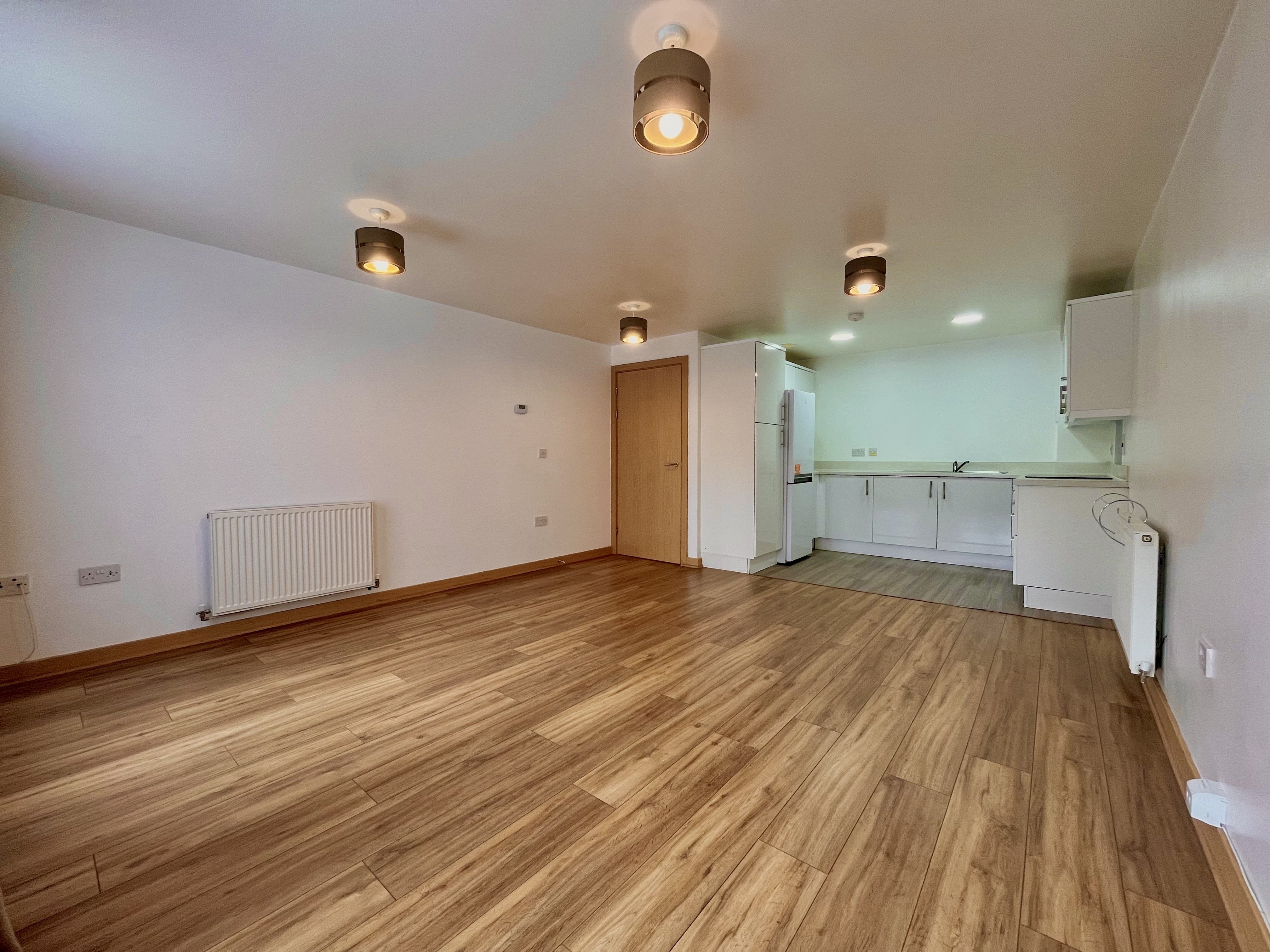 Flat Westmount Road in Greater London