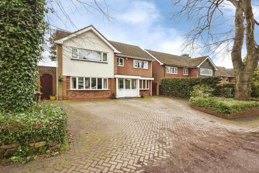 House Rectory Lane in Metropolitan Borough of Solihull