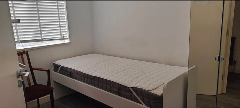 Room Lytham Street in Greater London