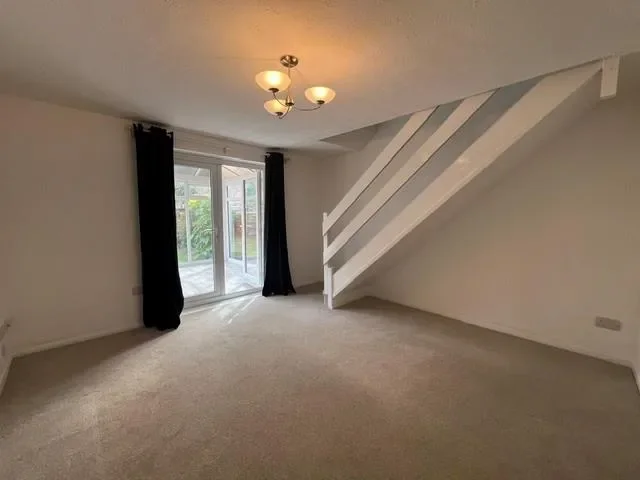 House Howard Close in Nottingham