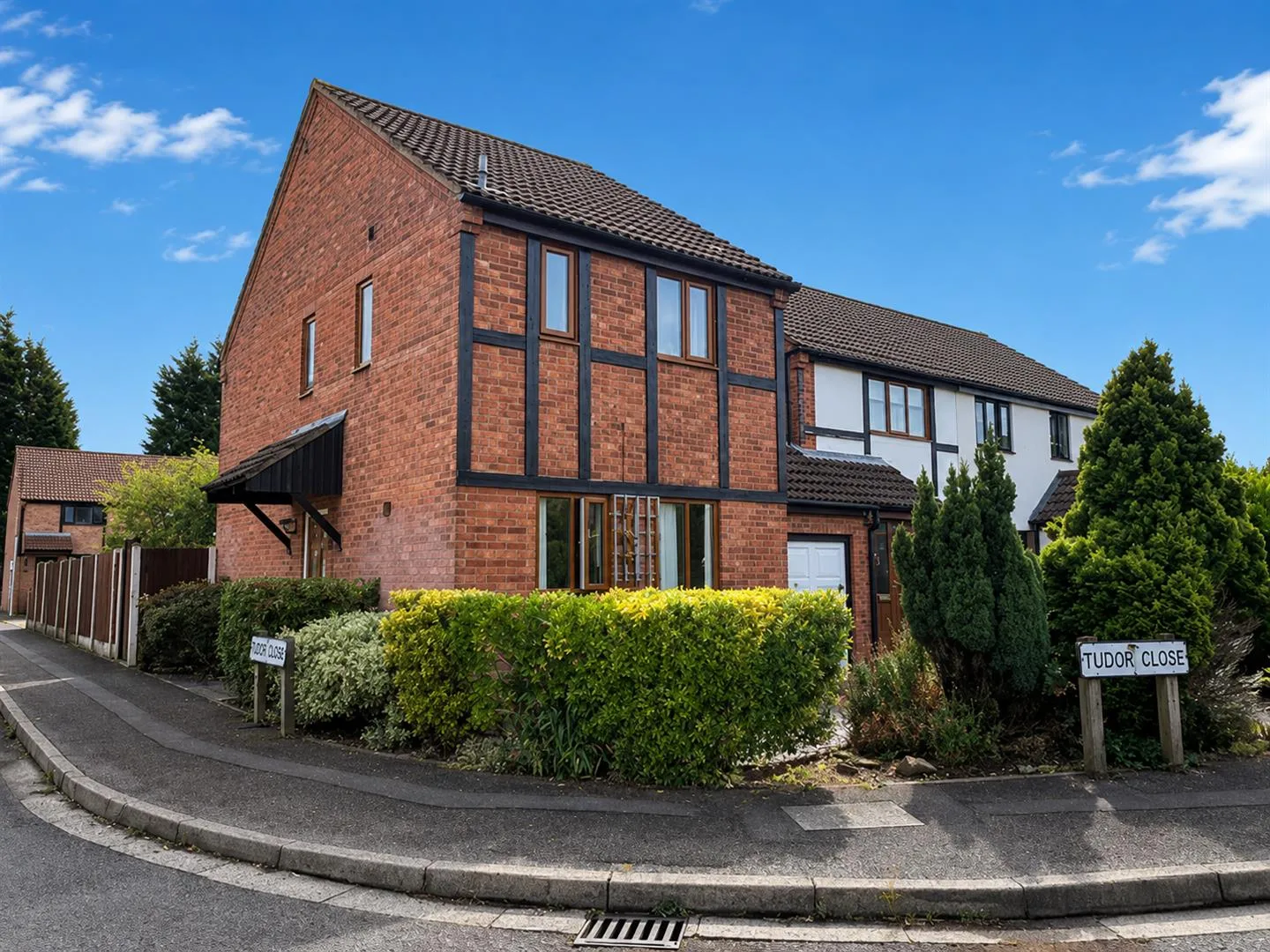 House Howard Close in Nottingham
