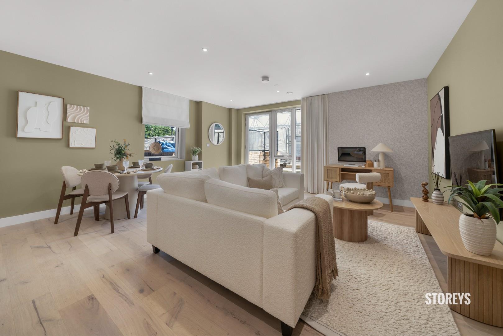 Flat The Roundway in London