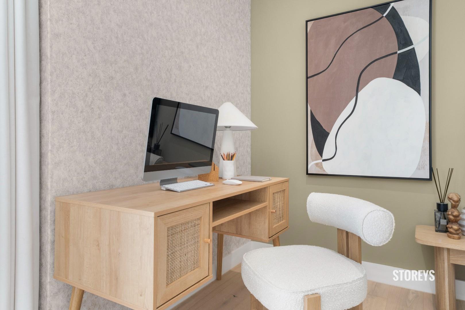 Flat The Roundway in London