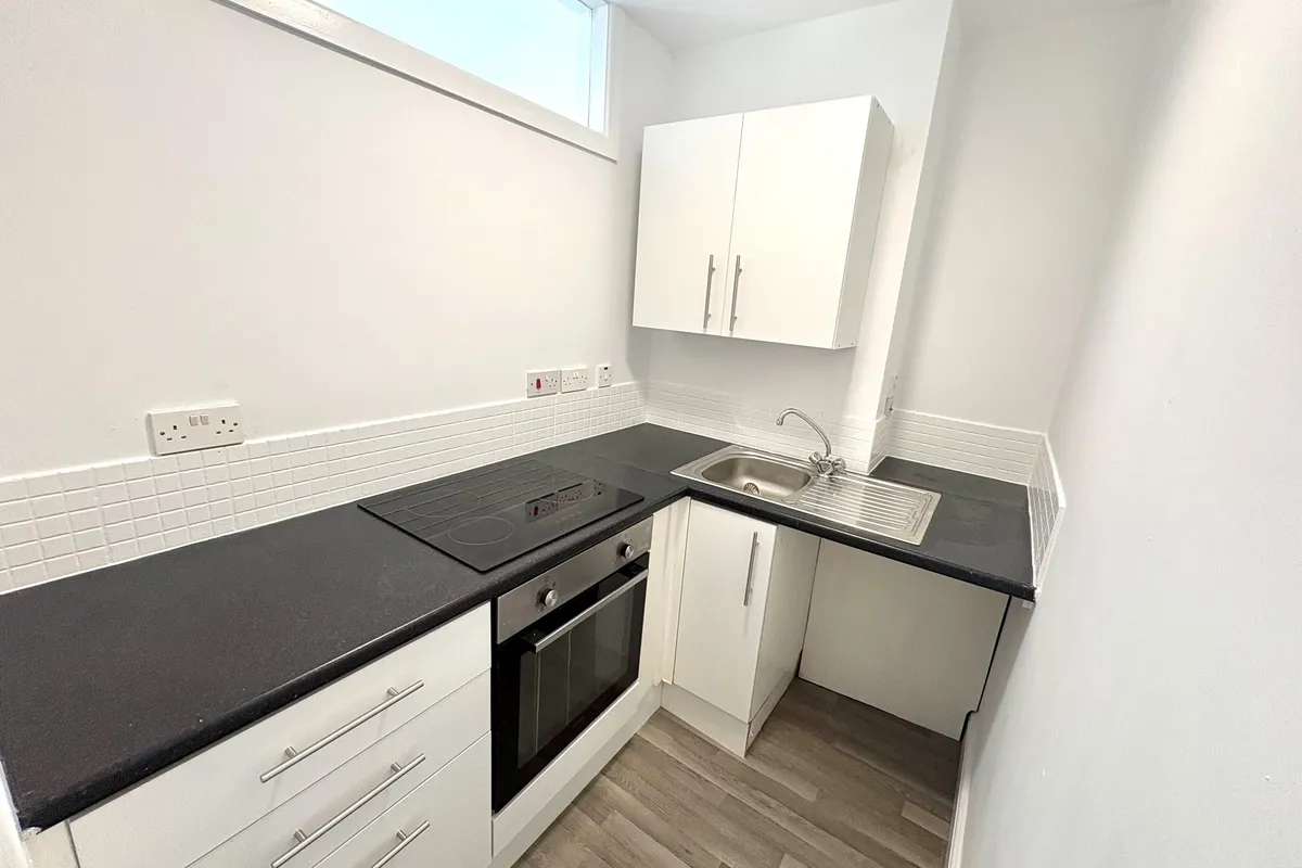 Flat Greenbank Road in Birkenhead