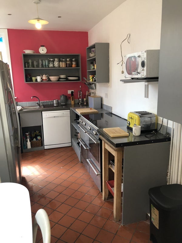 Room Vicarage Lane in Leicester
