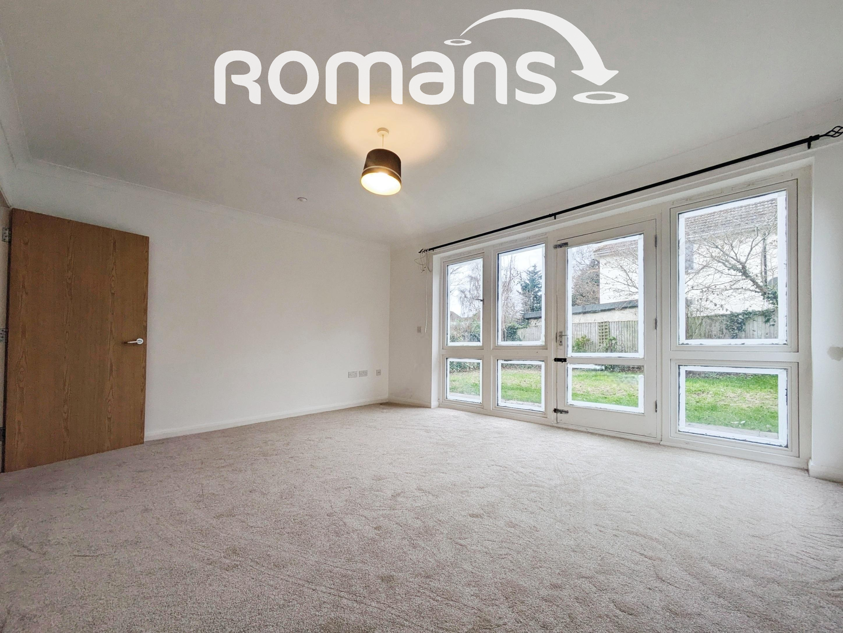 House Willow Crescent in Rushmoor