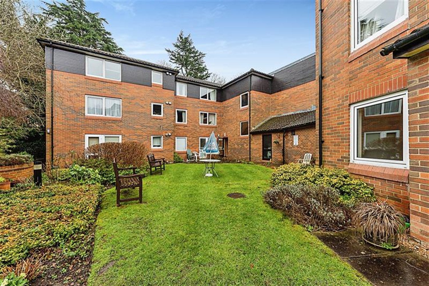 Flat Catsey Wood in Hertsmere