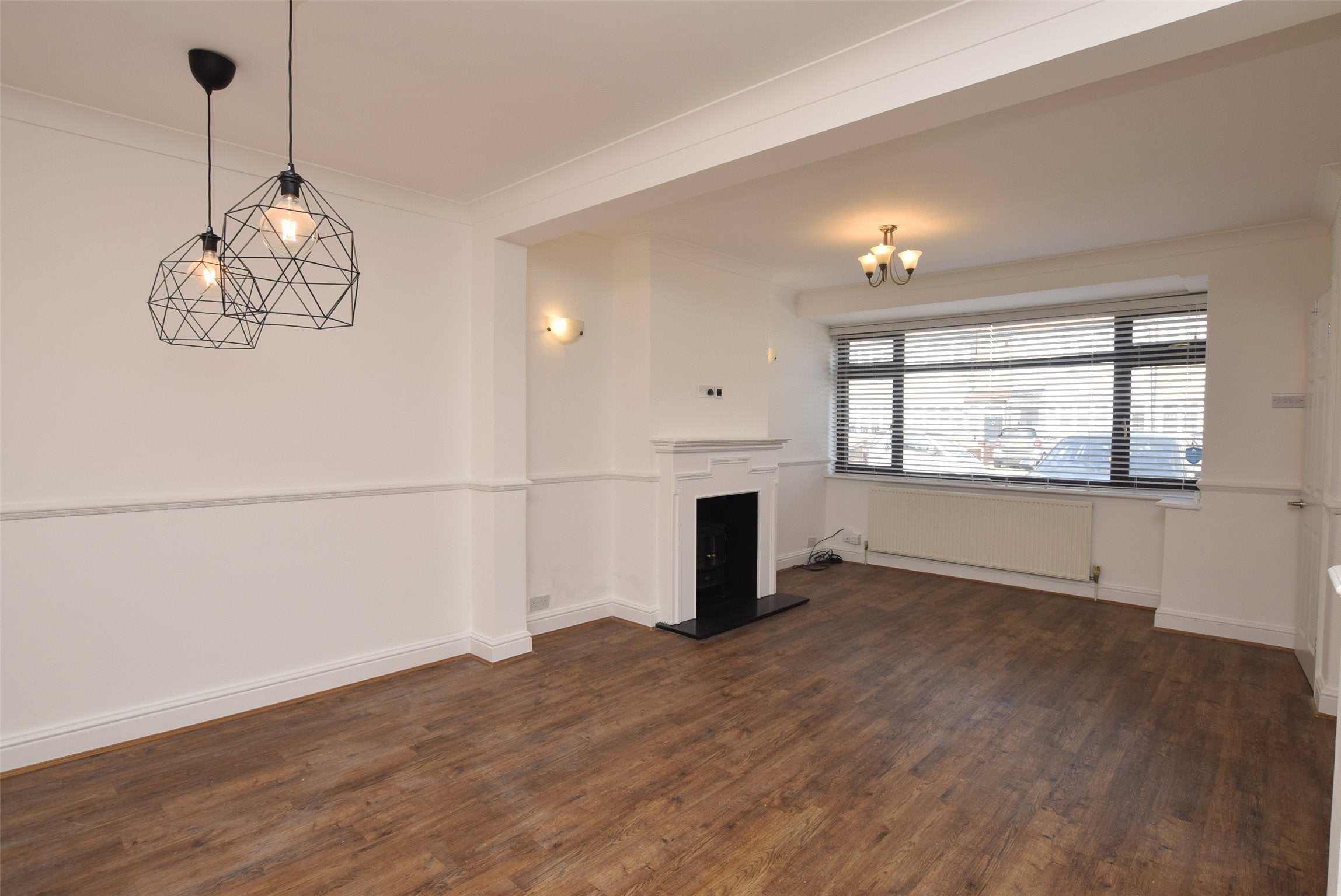 House Linley Crescent in Greater London
