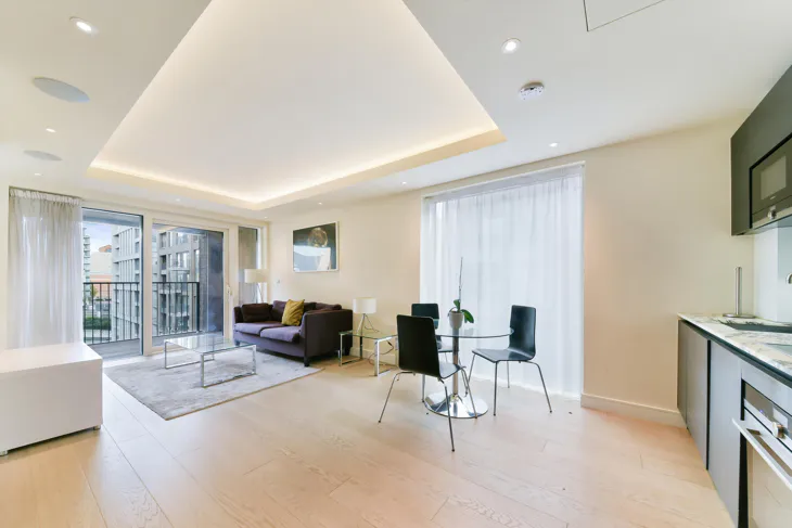 Flat Thurstan Street in Greater London