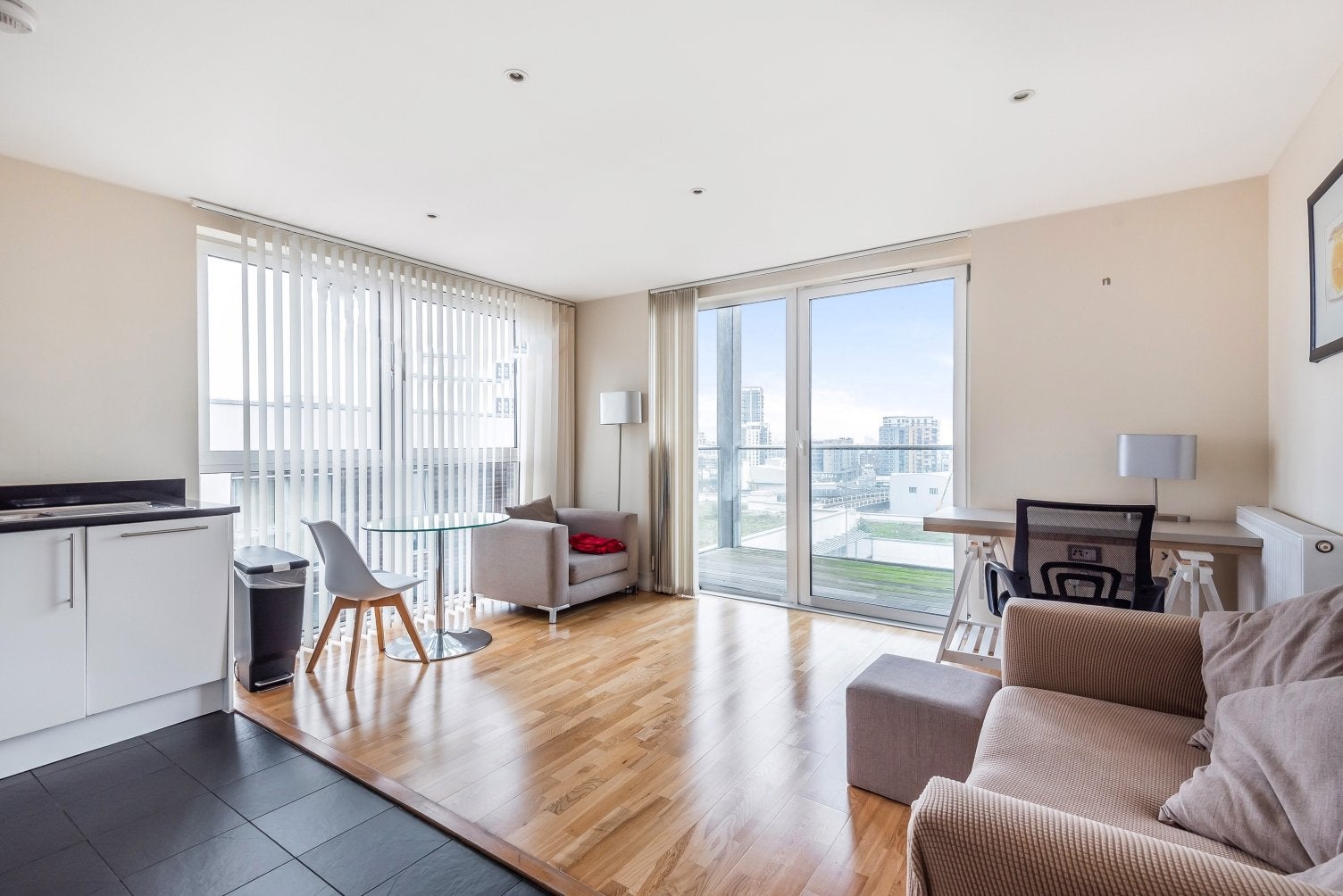 Flat Merryweather Place in Greater London