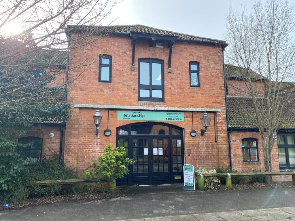 Flat Holmead Walk in Dorchester