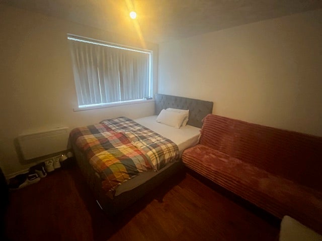 Flat Penncricket Lane in Sandwell