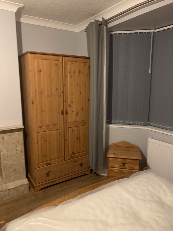 Room Chaddock Lane in Manchester
