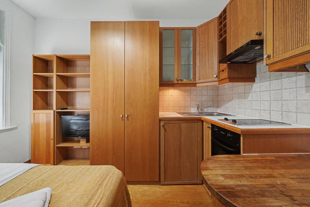Flat Cartwright Gardens in Greater London