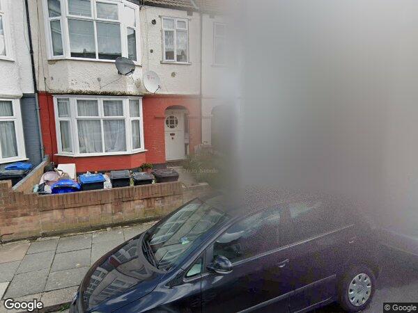 Room Melrose Avenue in Greater London