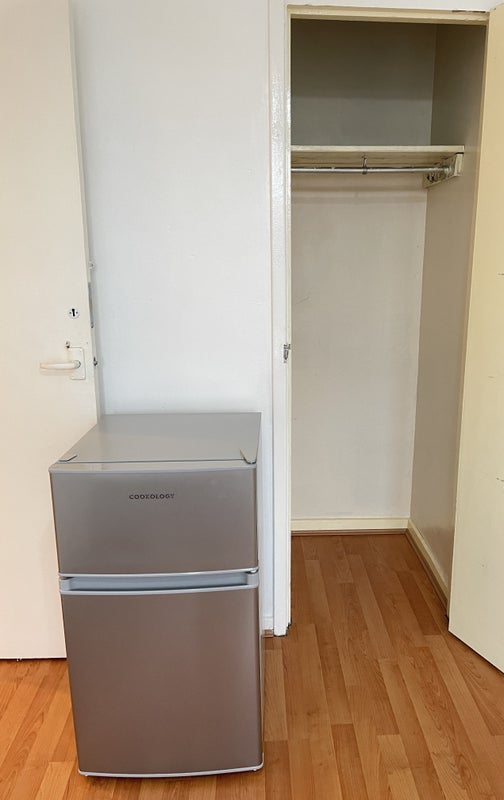 Room Seagrave Close in Greater London
