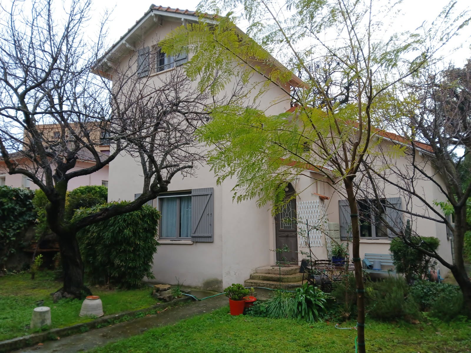 House Avenue Général Pruneau in Toulon