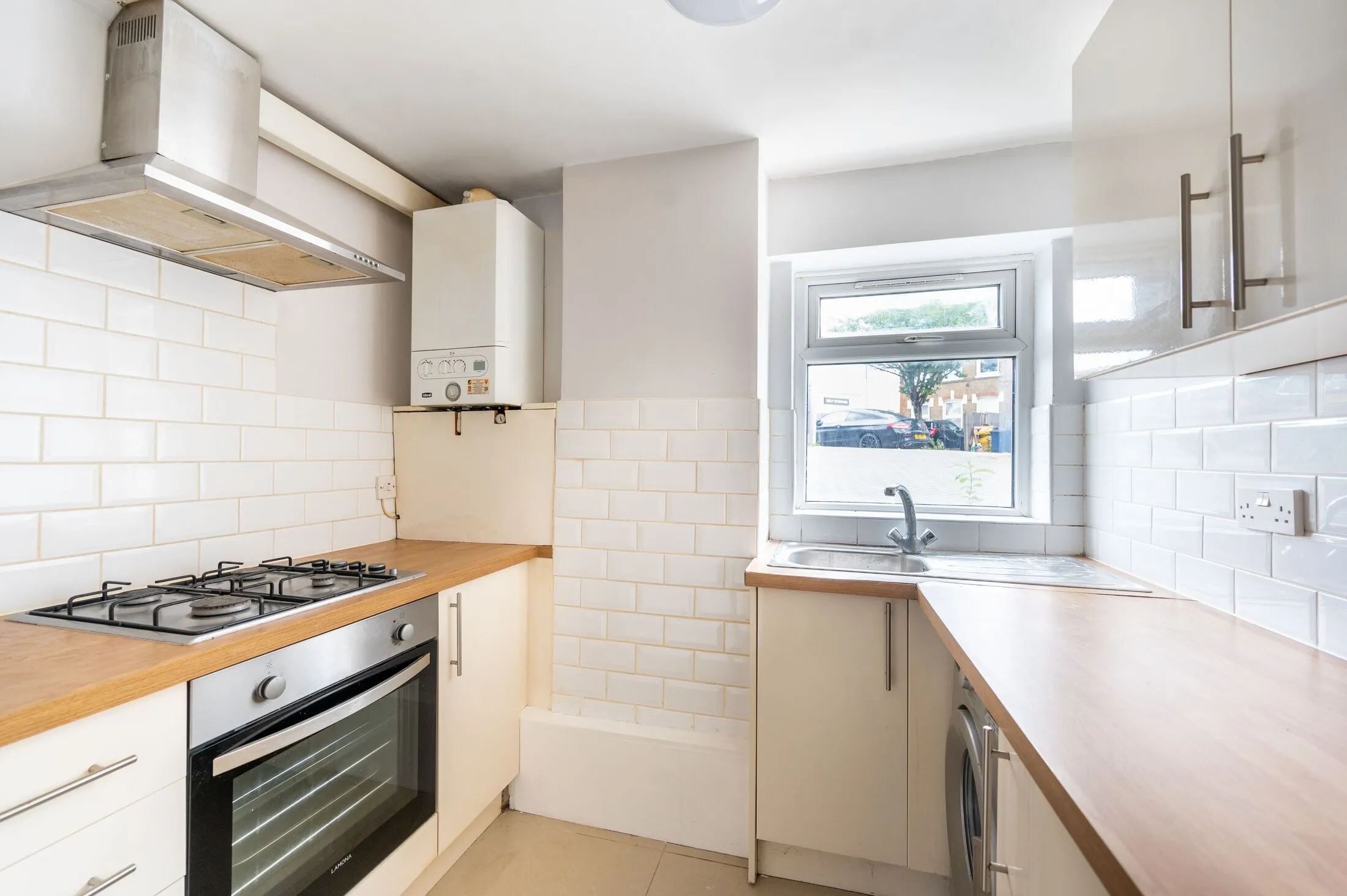 Flat York Road in Greater London