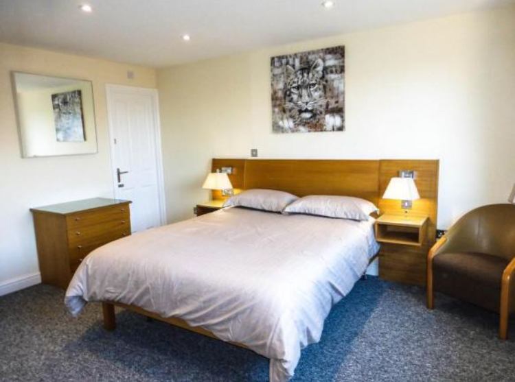 Room Hedley Croft in Birmingham