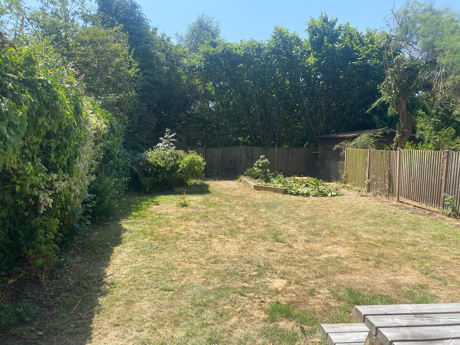 House Rushmead Close in Canterbury