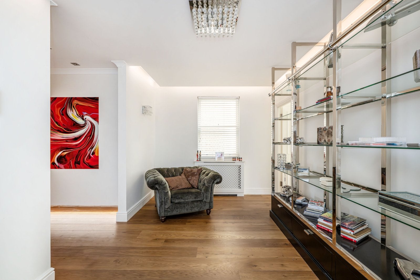 Flat Hyde Park Gate in Greater London