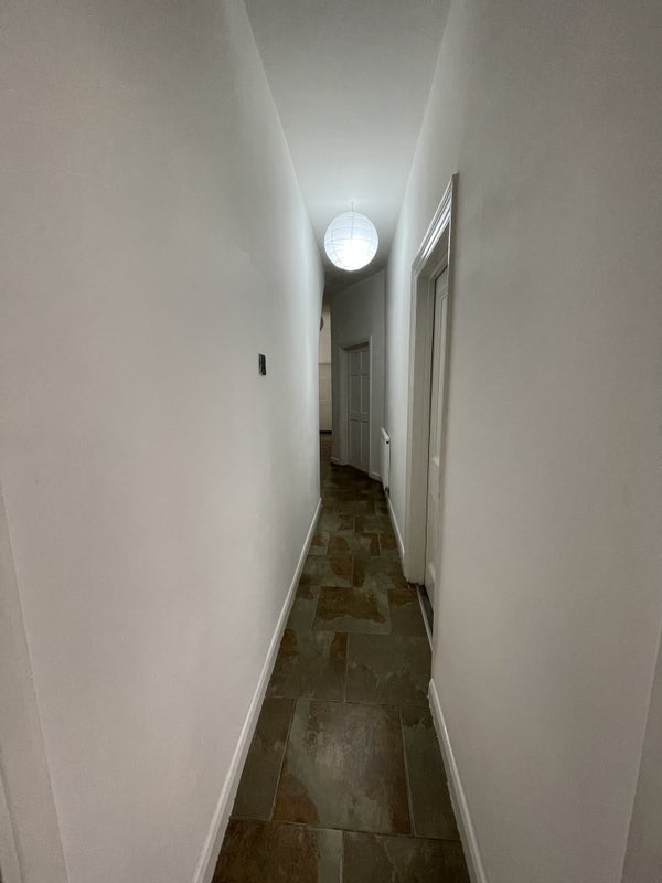 Room Mount Pleasant Road in Greater London