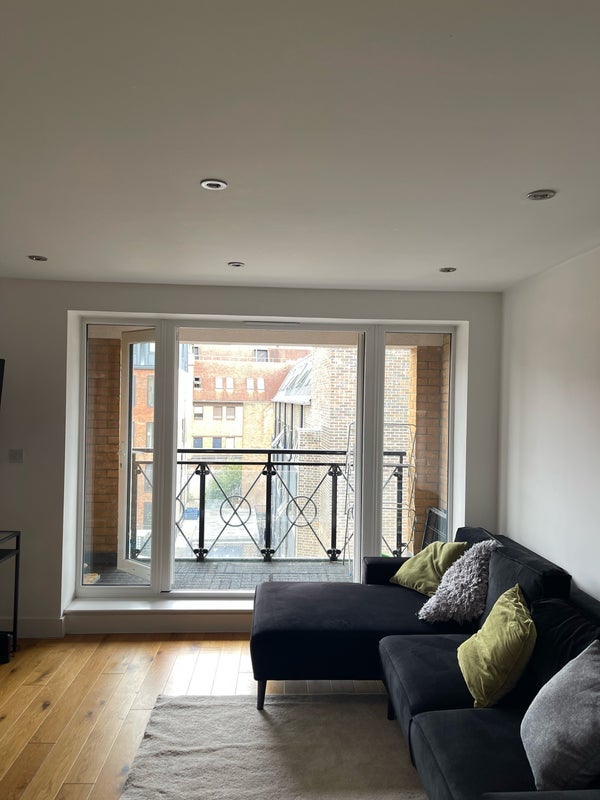 Room Fairfield Road in Brentwood