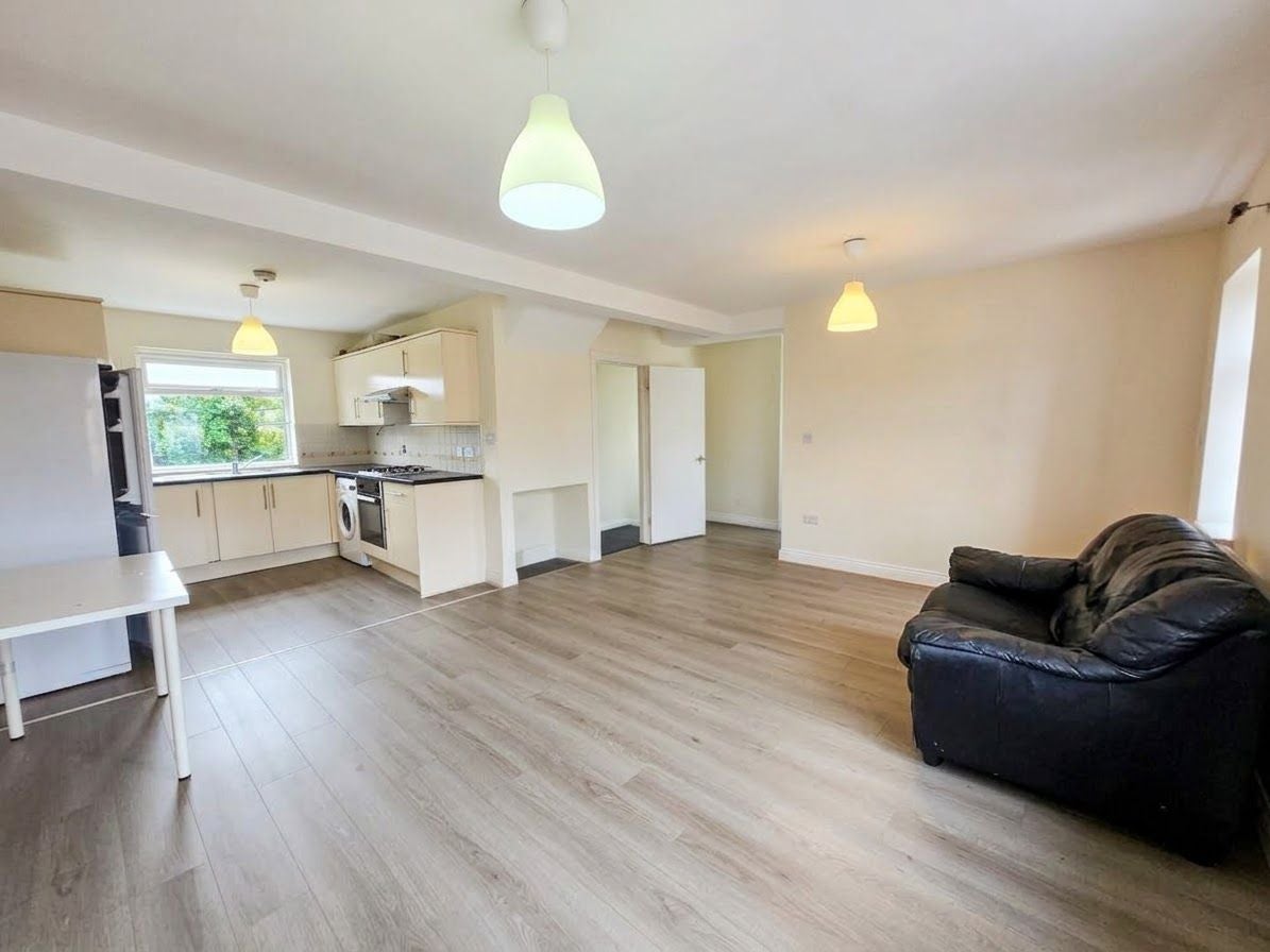 Flat Westminster Gardens in Greater London