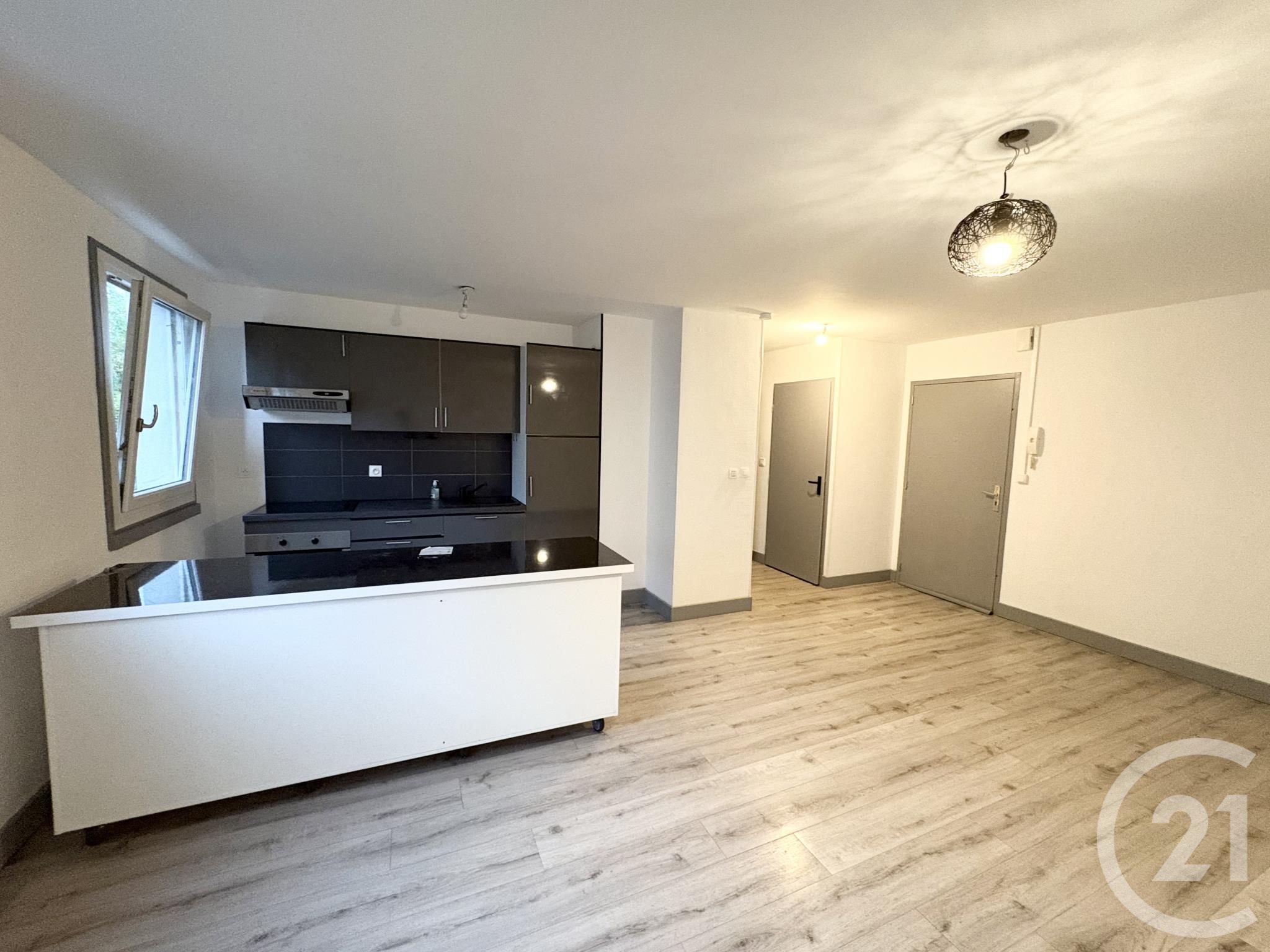 Flat Place René Bouhier in Nantes