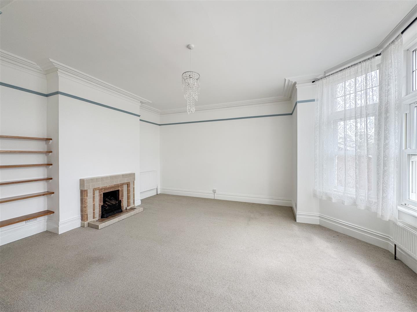 Flat Hastings Road in Rother