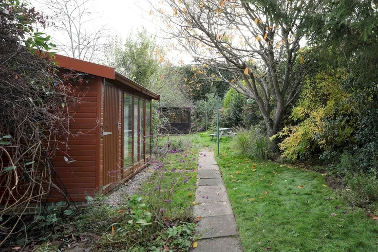 House Friars Close in Mid Sussex
