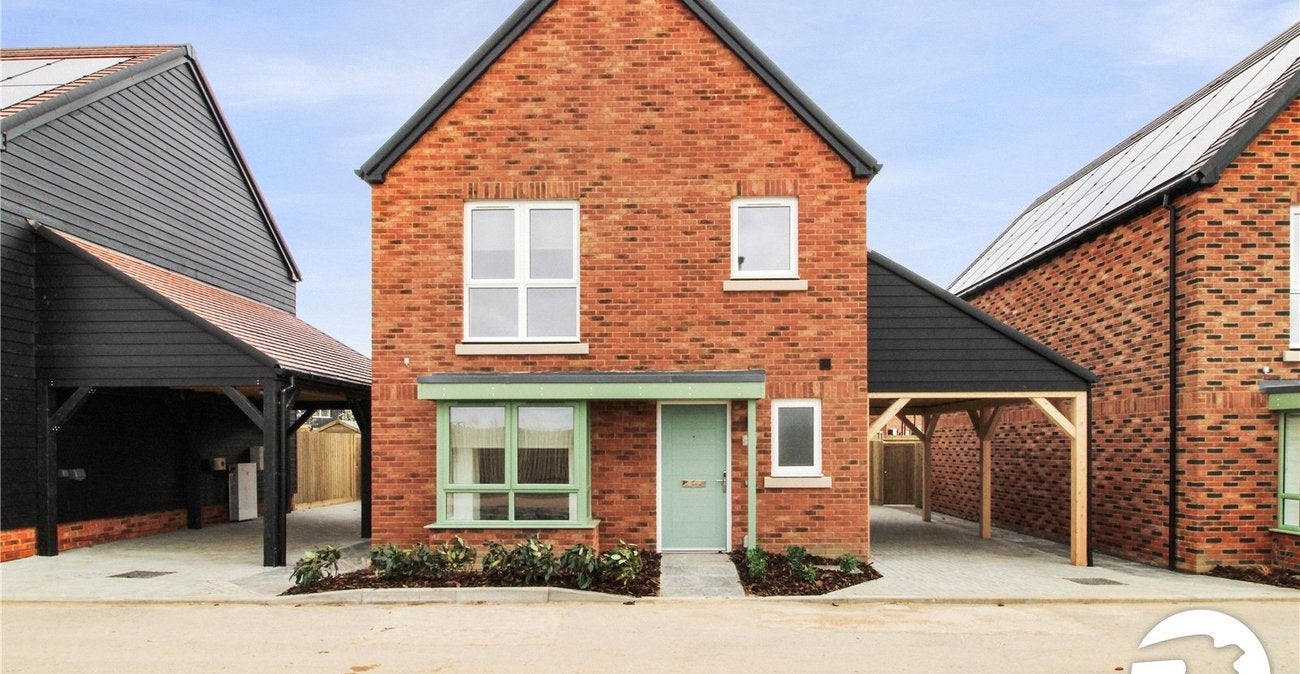 Flat Alkerden Lane in Dartford