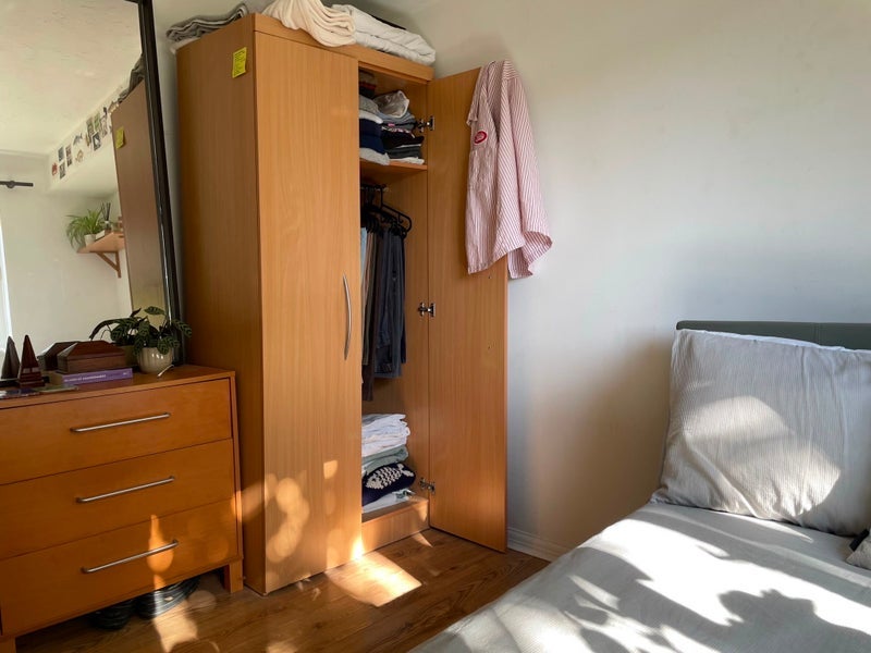 Room Sheppard Drive in Greater London