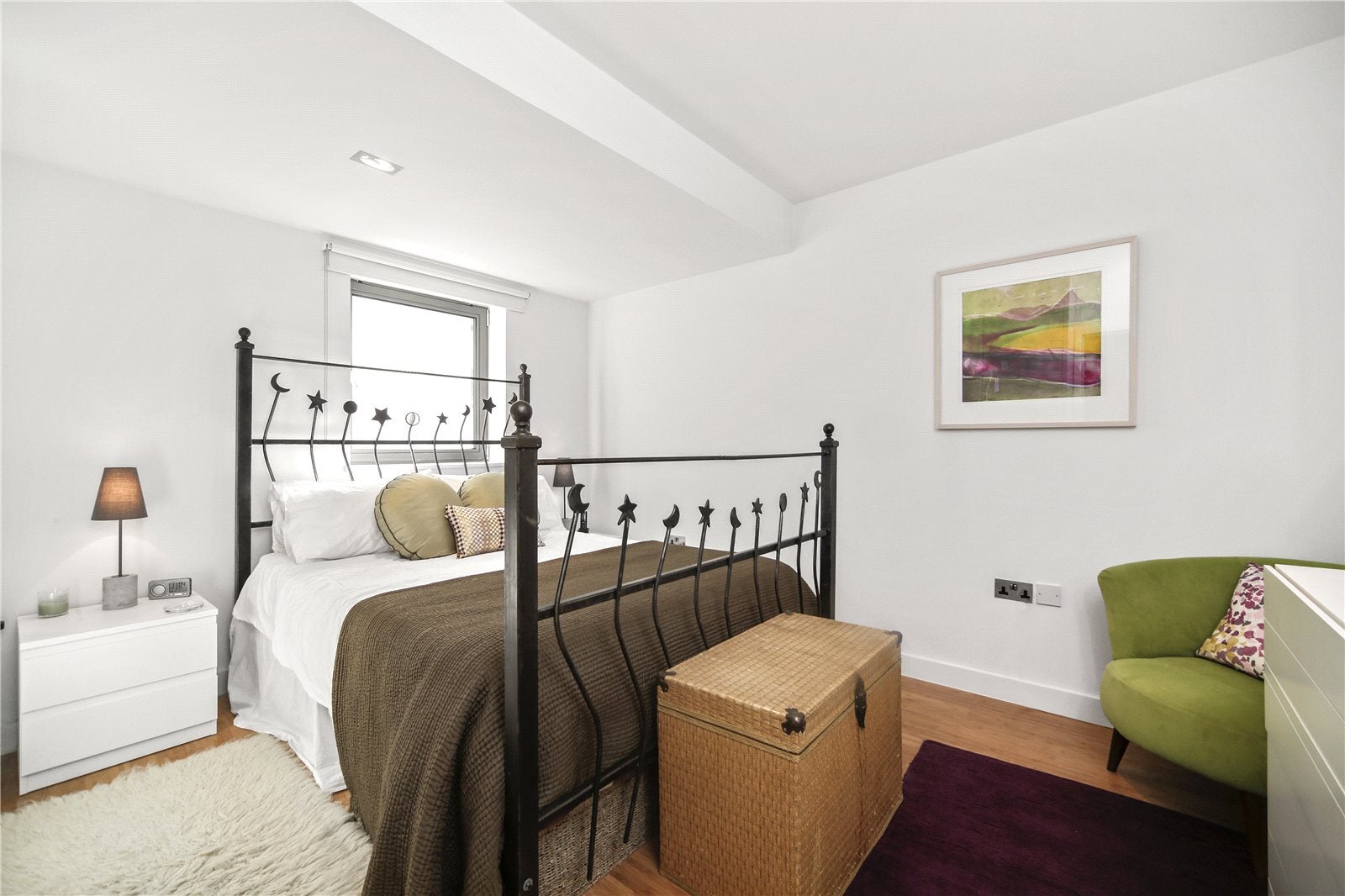 Flat Kingsland Road in Greater London