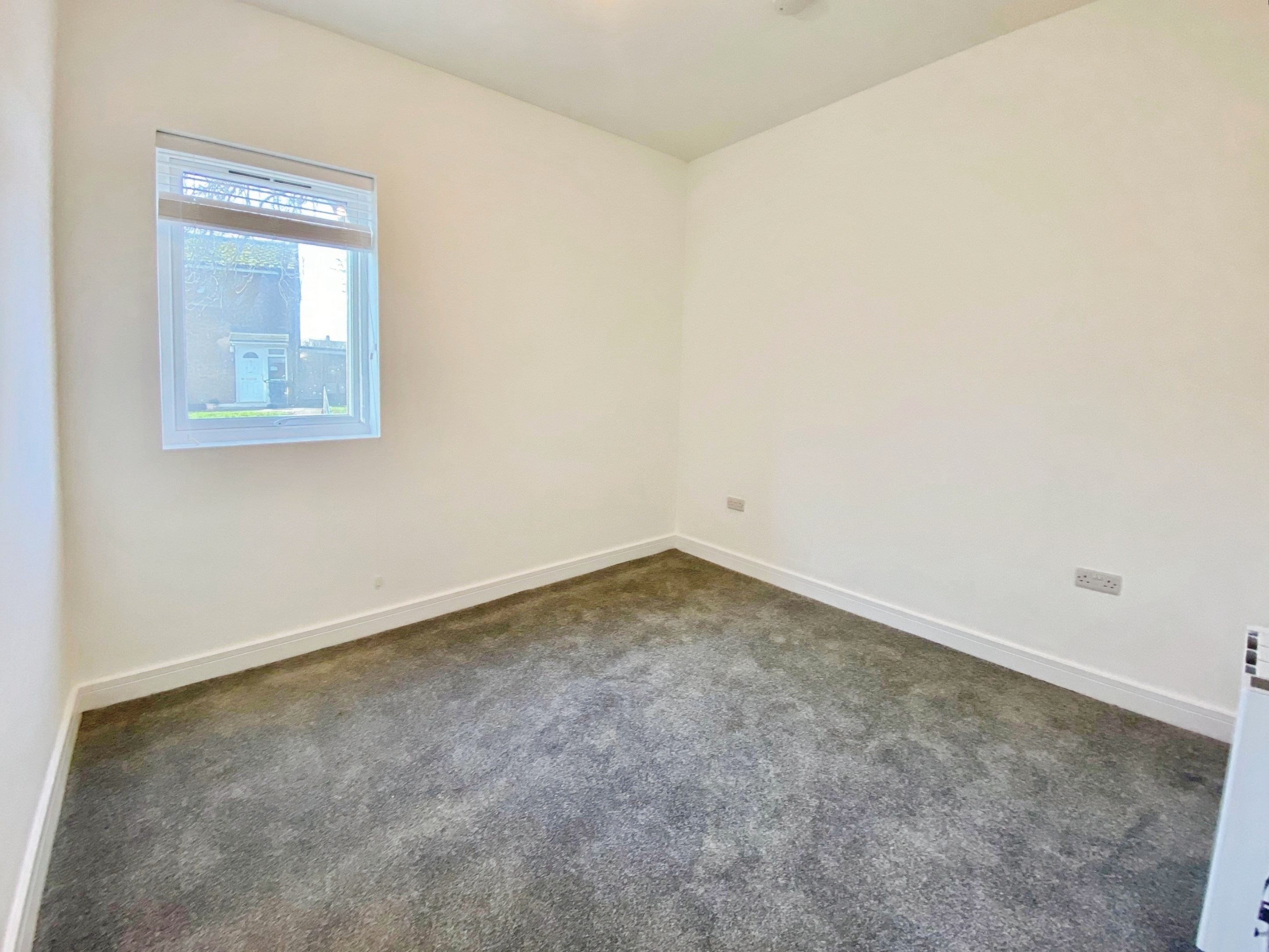 Flat Oundle Road in Peterborough
