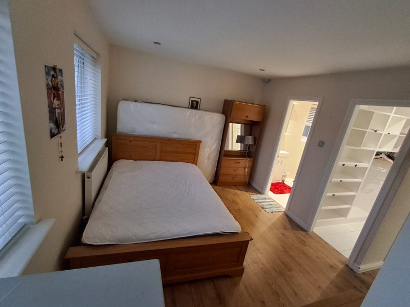 Room Whitewood Park in Liverpool