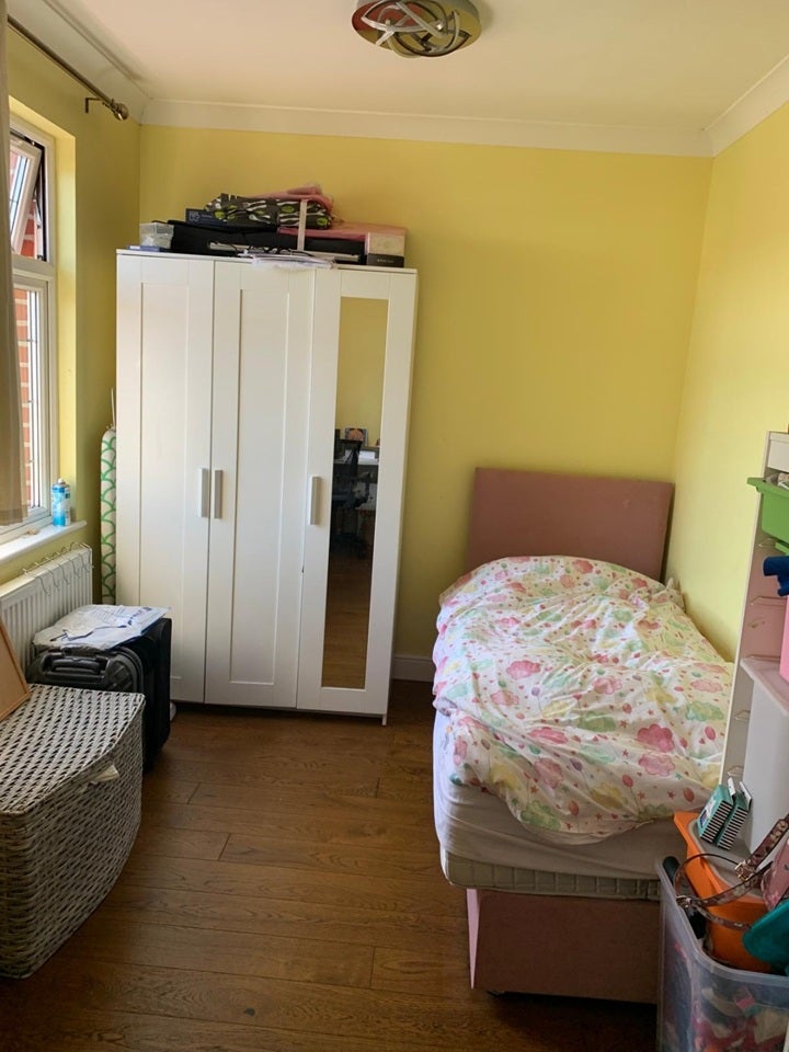 Room Pickford Road in Greater London