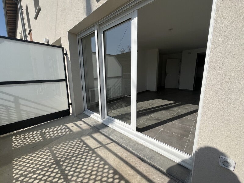 Flat Rue de Pîtres in Franqueville-Saint-Pierre