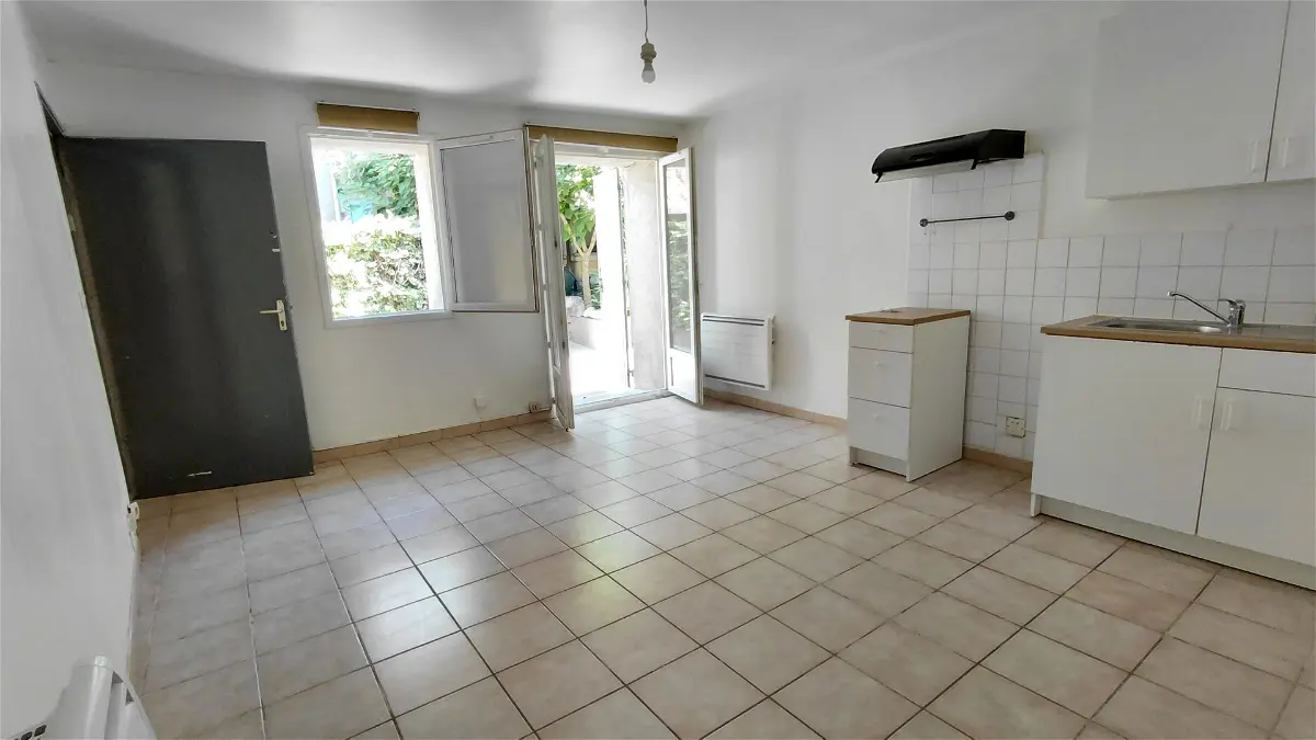 Flat Impasse des Lavandières in Mallemort