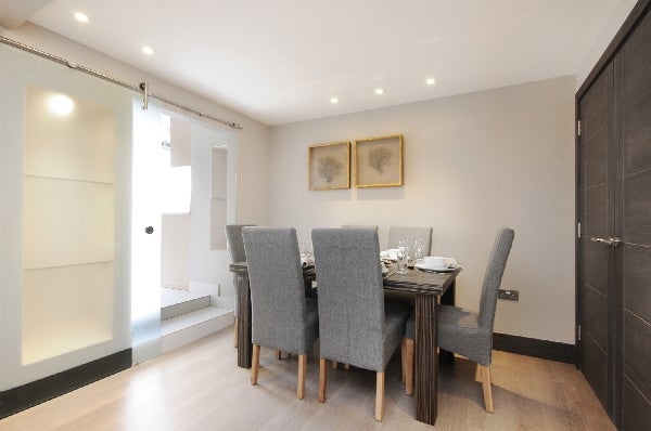 Flat Boydell Court in Greater London