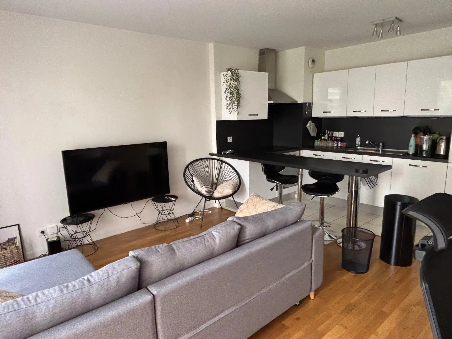 Flat Rue du Faubourg Saint-Jean in Chartres
