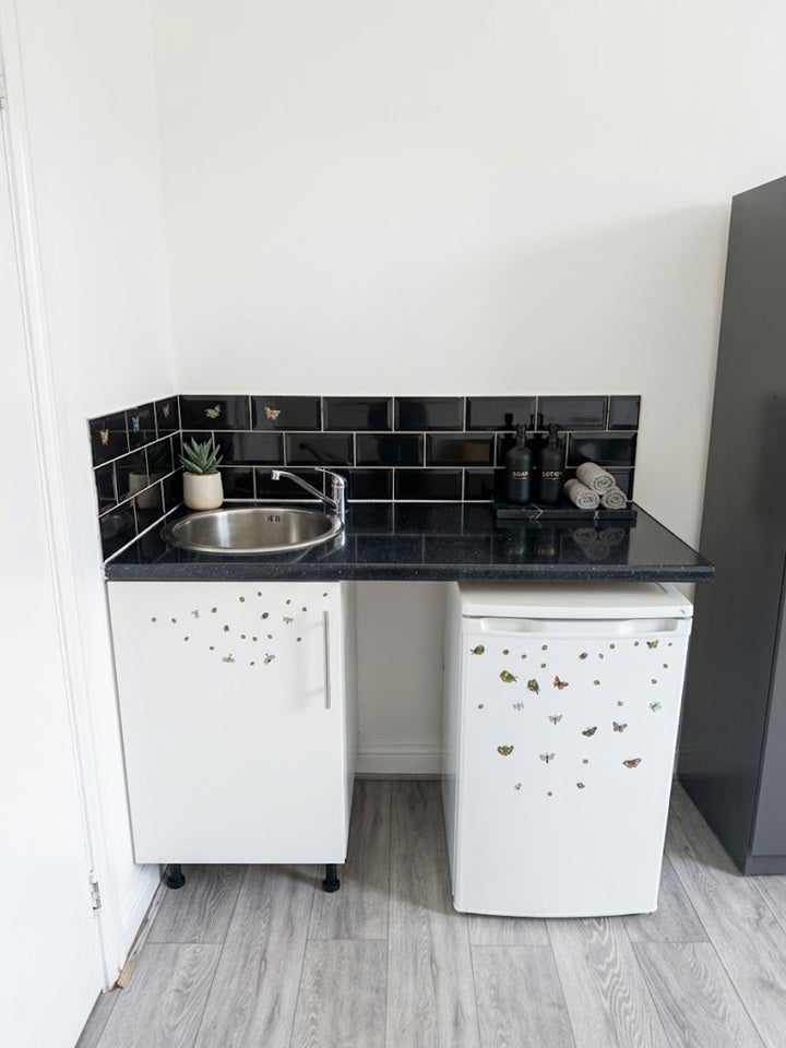 Room Stanstead Road in Greater London