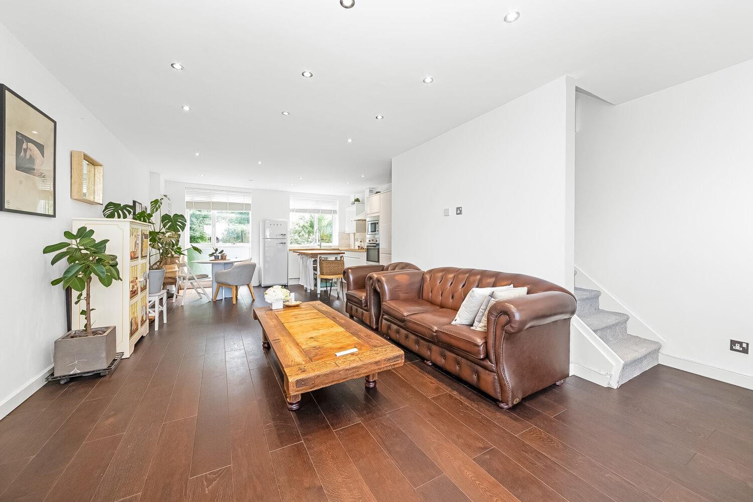 House Little Bornes in Greater London