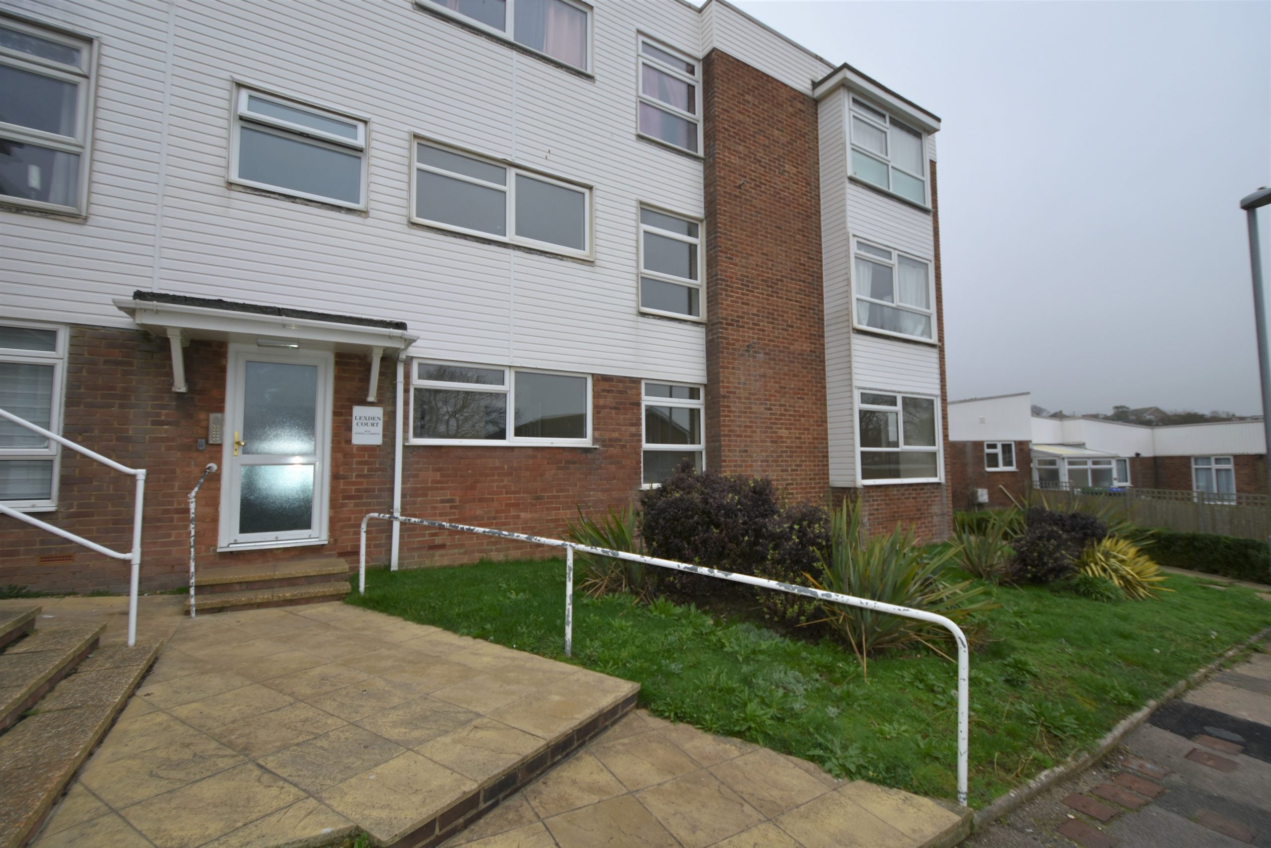 Flat Lexden Court in Colchester