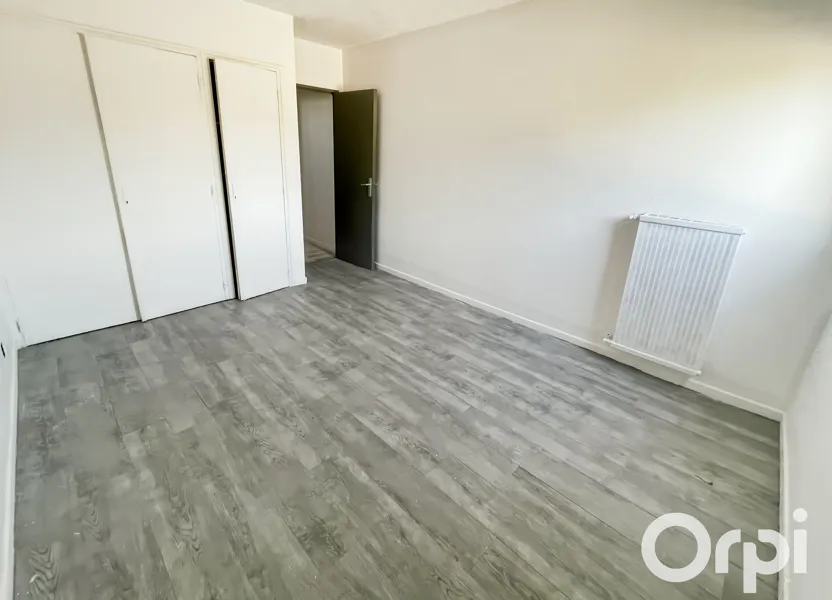Appartement Avenue André Rombeau à Bollène