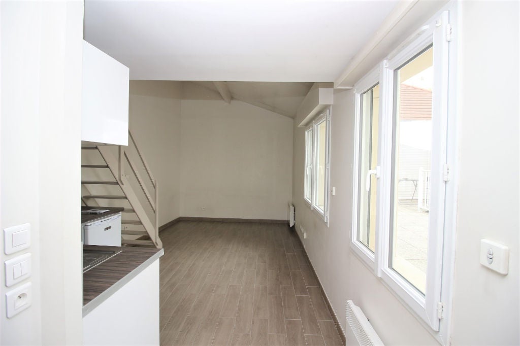 Chambre Rue du Picquenard à Poissy