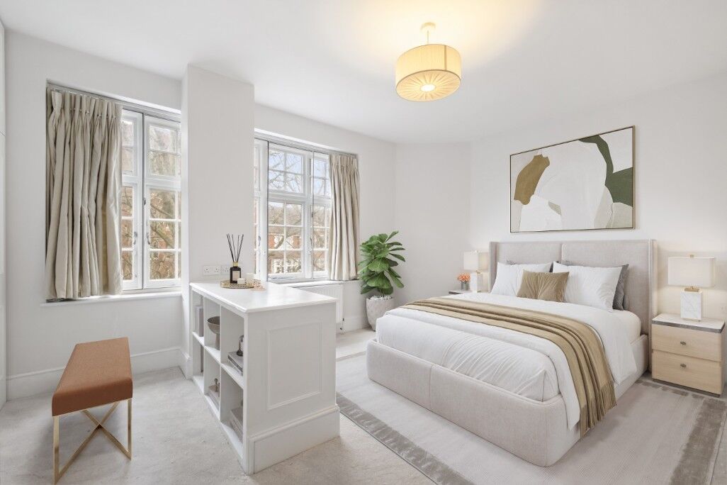 Flat Clifton Court in City of Westminster