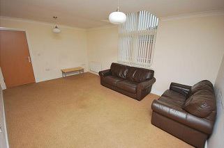 Flat Bankwell Street in Manchester