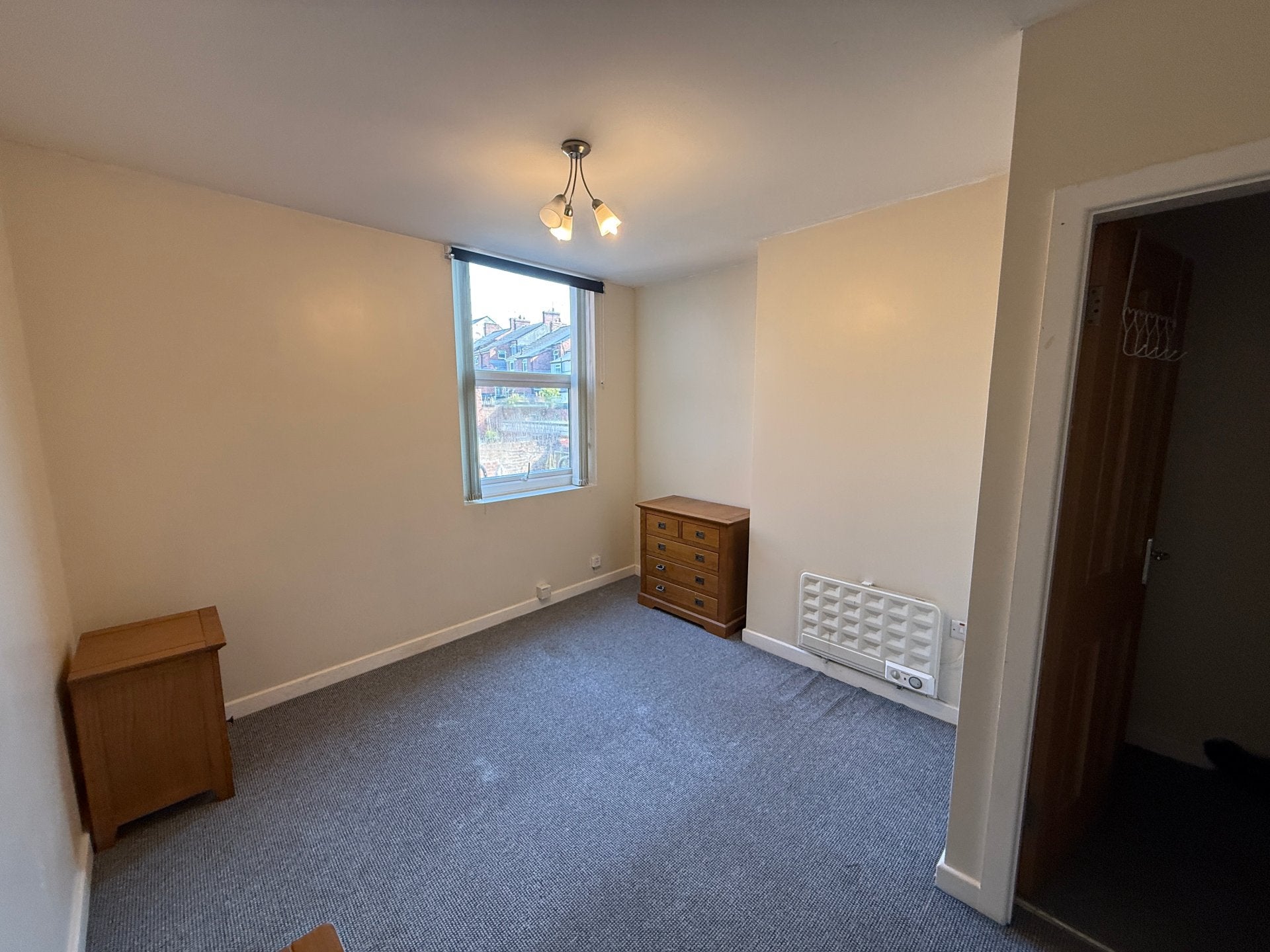 Flat West Bars in Chesterfield