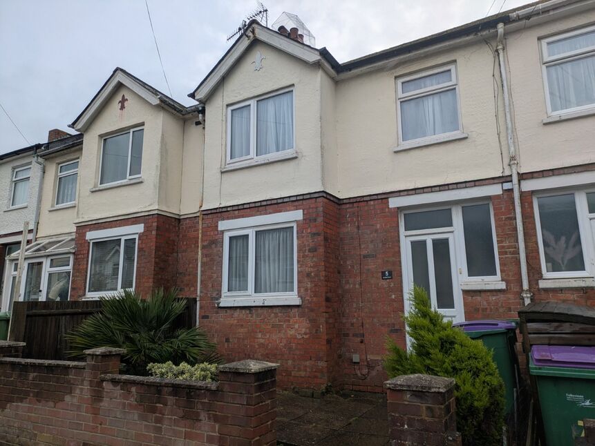 House Archer Road in Folkestone and Hythe District